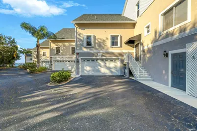 3623 Edgewood Ave, Fort Myers, FL 33916 - Photo 4