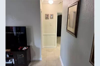 2380 NW 133rd St, Miami, FL 33167 - Photo 12