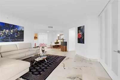 21055 Yacht Club Dr #902, Aventura, FL 33180 - Photo 2