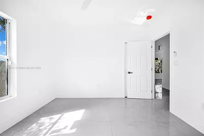 7990 NW 8th Ave, Miami, FL 33150 - Photo 20
