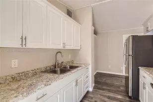1753 NE 178th St, North Miami Beach, FL 33162 - Photo 4