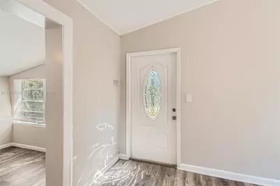 1753 NE 178th St, North Miami Beach, FL 33162 - Photo 10
