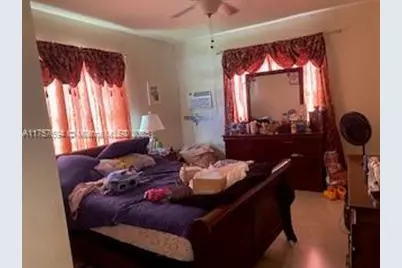 2156 NW 32nd St, Miami, FL 33142 - Photo 8