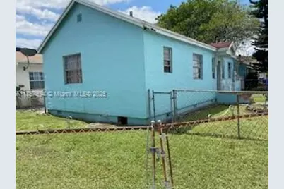 2156 NW 32nd St, Miami, FL 33142 - Photo 6