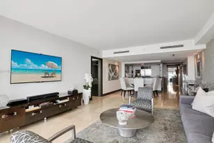 1331 Brickell Bay Dr, Miami, FL 33131 - Photo 4