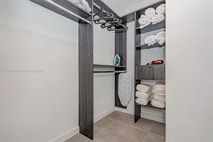 227 NE 2nd St, Miami, FL 33132 - Photo 20