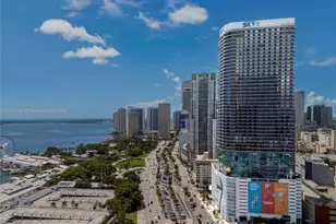 398 NE 5th St, Miami, FL 33132 - Photo 54