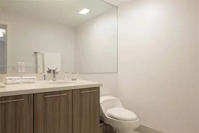 6700 Indian Creek Dr #PH5, Miami Beach, FL 33141 - Photo 18