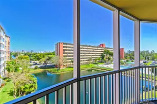 1770 NE 191st St, Miami, FL 33179 - Photo 8