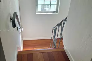 815 Euclid Ave, Miami Beach, FL 33139 - Photo 20