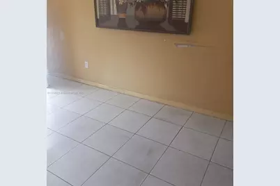 1241 NW 111th St, Miami, FL 33167 - Photo 4