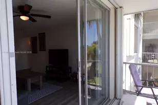 3000 Marcos Dr, Aventura, FL 33160 - Photo 20