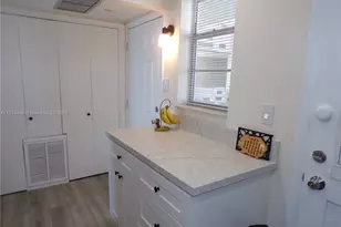 3000 Marcos Dr, Aventura, FL 33160 - Photo 44