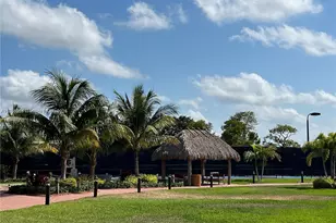 1011 Ellesmere A, Deerfield Beach, FL 33442 - Photo 22