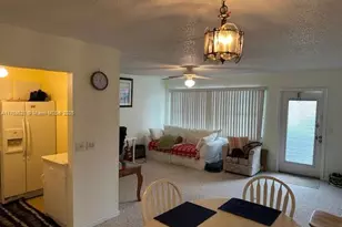 1011 Ellesmere A, Deerfield Beach, FL 33442 - Photo 6