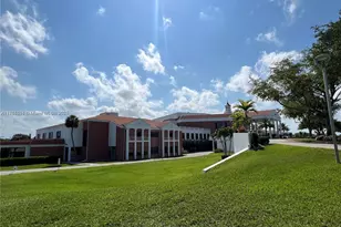 1011 Ellesmere A, Deerfield Beach, FL 33442 - Photo 14