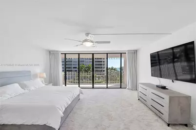 2 Grove Isle Dr #B409, Miami, FL 33133 - Photo 22