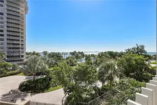 2 Grove Isle Dr, Miami, FL 33133 - Photo 30