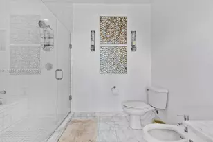 888 Biscayne Blvd, Miami, FL 33132 - Photo 38