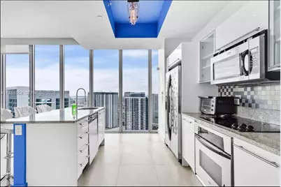 888 Biscayne Blvd #4701, Miami, FL 33132 - Photo 18