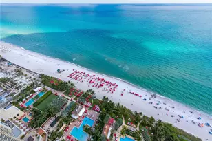 17749 Collins Ave, Sunny Isles Beach, FL 33160 - Photo 4