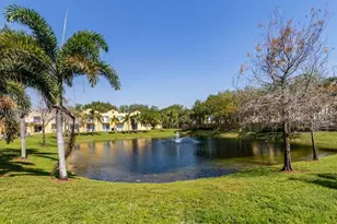 4037 NW 90th Ave, Sunrise, FL 33351 - Photo 4