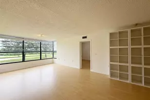 1504 S Whitehall Dr, Davie, FL 33324 - Photo 10