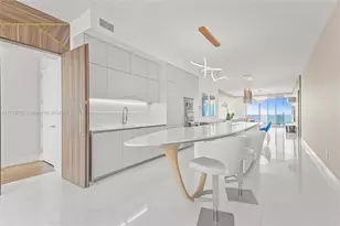 16901 Collins Ave, Sunny Isles Beach, FL 33160 - Photo 4