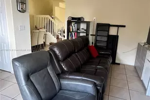2462 SE 15th Pl, Homestead, FL 33035 - Photo 6