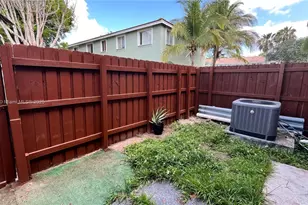 2462 SE 15th Pl, Homestead, FL 33035 - Photo 16