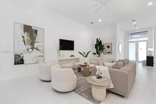 11412 NE 8th Ave, Biscayne Park, FL 33161 - Photo 4