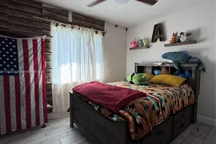 1930 NE 28th St, Cape Coral, FL 33909 - Photo 16