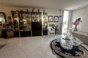 [Address not provided], Hallandale Beach, FL 33009 - Photo 14