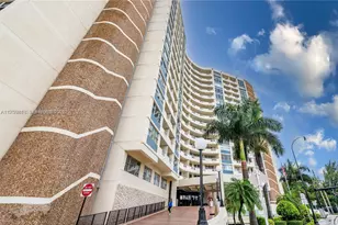 3180 S Ocean Dr, Hallandale Beach, FL 33009 - Photo 20