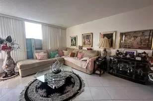 3180 S Ocean Dr, Hallandale Beach, FL 33009 - Photo 2