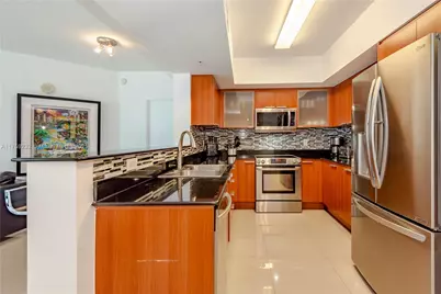 16699 Collins Ave #1809, Sunny Isles Beach, FL 33160 - Photo 4