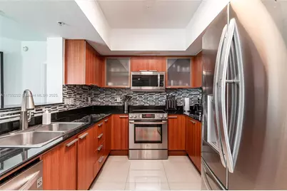 16699 Collins Ave #1809, Sunny Isles Beach, FL 33160 - Photo 6