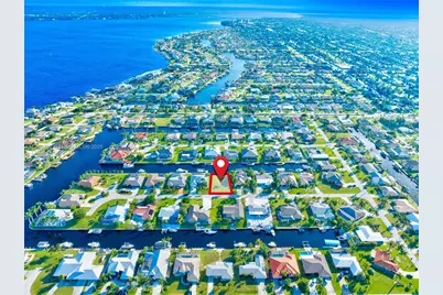 2022 SE 29th St, Cape Coral, FL 33904 - Photo 6