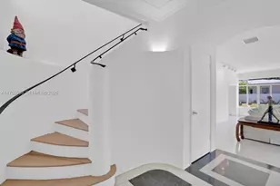 5861 La Gorce Dr, Miami Beach, FL 33140 - Photo 8