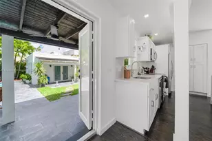 1745 SW 10th St, Miami, FL 33135 - Photo 14