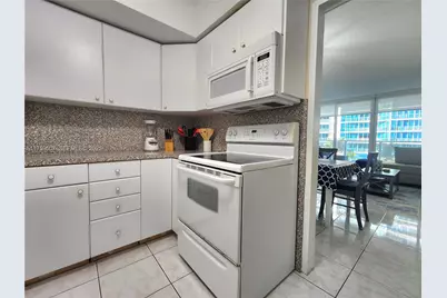 3505 S Ocean Dr #508, Hollywood, FL 33019 - Photo 10