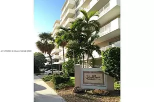 1455 N Treasure Dr, North Bay Village, FL 33141 - Photo 8