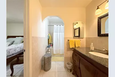 20520 SW 124th Pl, Miami, FL 33177 - Photo 10