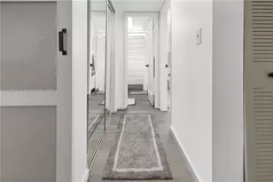 5935 Del Lago Cir, Sunrise, FL 33313 - Photo 6