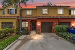 1845 SW 102nd Way, Miramar, FL 33025 - Photo 2