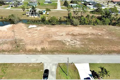 1611 NW 2nd St, Cape Coral, FL 33993 - Photo 12