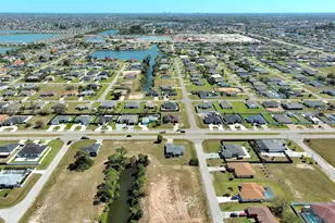 1611 NW 2nd St, Cape Coral, FL 33993 - Photo 22