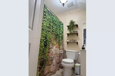 9315 NW 114th Ln #3, Hialeah Gardens, FL 33018 - Photo 16