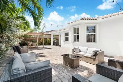 8527 NW 111th Ct, Doral, FL 33178 - Photo 26