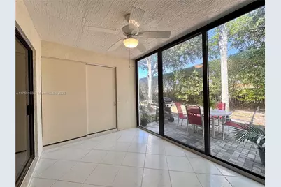 9632 E Sills Dr #102, Boynton Beach, FL 33437 - Photo 14